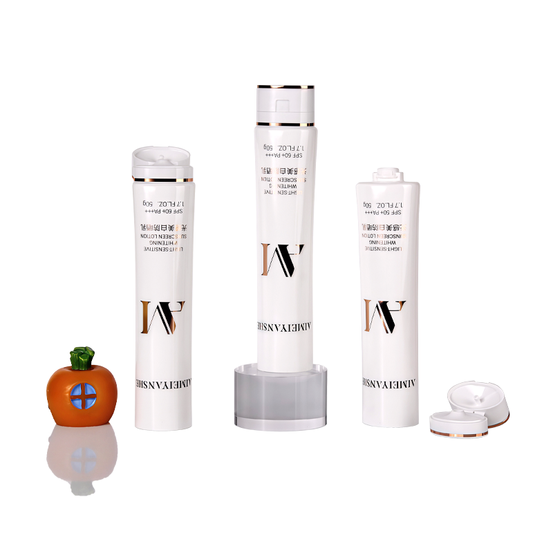 Facial cleanser cosmetic tube packaging